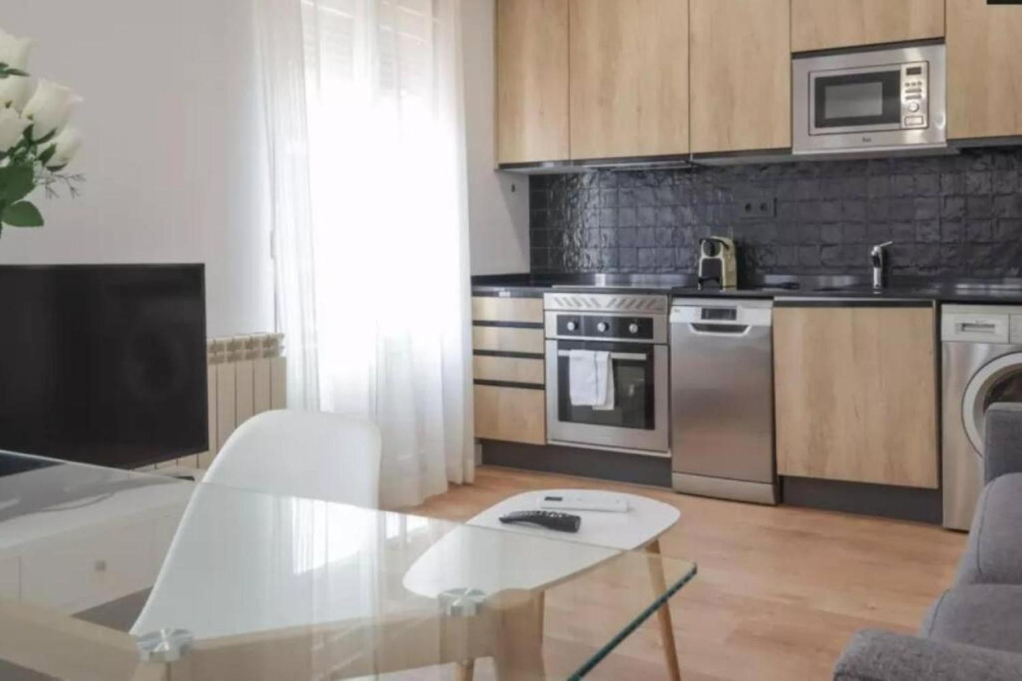 Diseno, Comodidad Y Ubicacion Ideal A Pocos Pasos De Madrid Rio Exterior foto